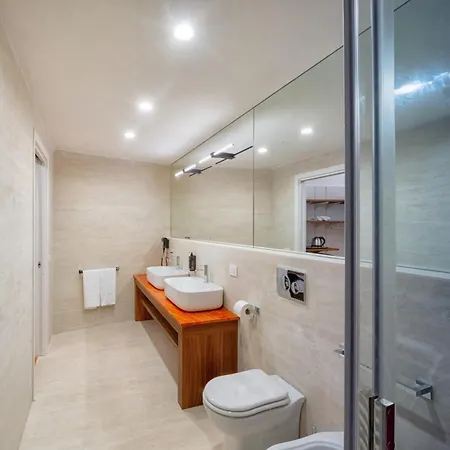 Agh - Capranica בית הארחה רומא