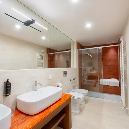 Agh - Capranica בית הארחה 4*